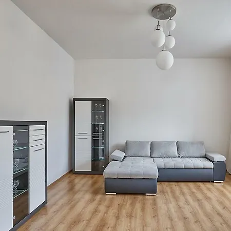 Olga * 마리안스케 라즈네